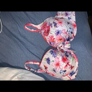 La Vie en Rose Bikini Top